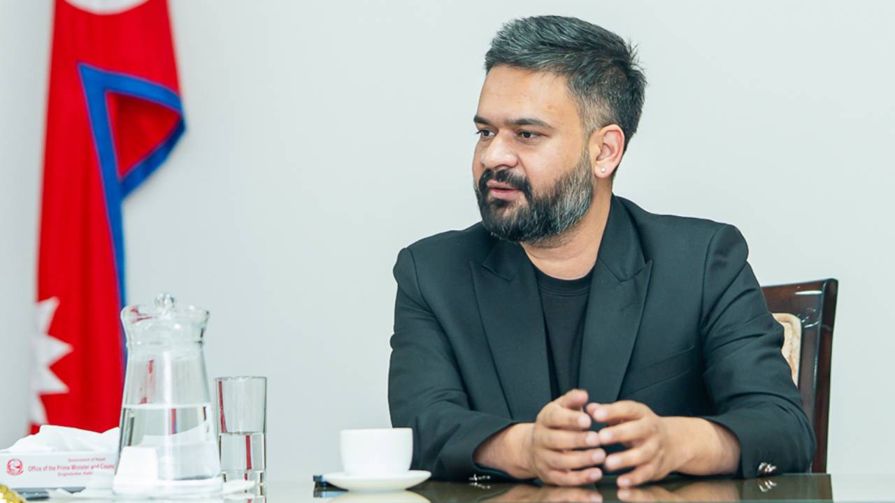 प्रधानमन्त्री बालेनले आज सातै प्रदेशका मुख्यमन्त्रीसँग छलफल गर्ने