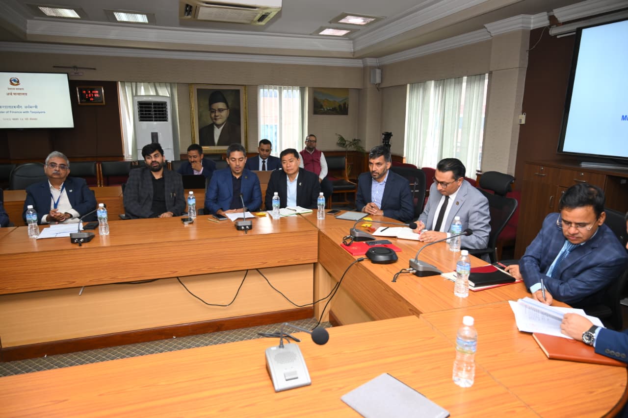 सरकारले निजी क्षेत्रलाई शङ्काले होइन, साझेदारका रूपमा हेर्छ : अर्थमन्त्री वाग्ले
